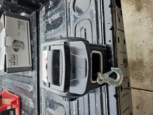 Tornado 12 Volt Winch Image