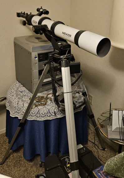 Meade DS60/70/80 Electronic Digital Refractor Telescope Image