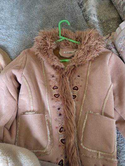 Bacci Girls Faux Suede Shearling Coat Heart Embroidery Fur Trim Jacket - Size Medium Image